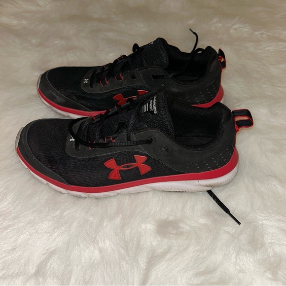 Men’s Under Armour | Charged Assert | Size 11.5 - Picture 1 of 5